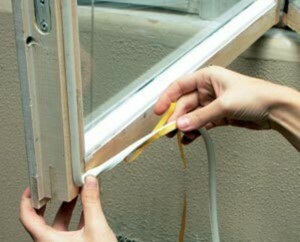 How to wash a window after repair