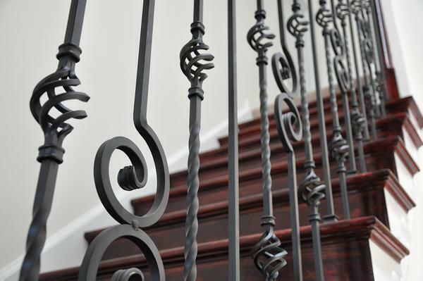Balusters made by the method of hot forging have a more complex shape and look very exquisite