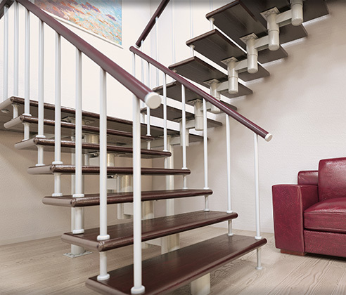 Es wird eine modulare Treppe genannt, die aus einer großen Anzahl identischer Elemente besteht.