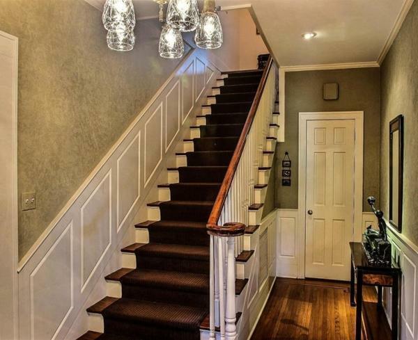 To arrange a staircase in a private house it is better to use natural materials that are safe for human health