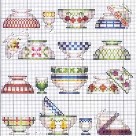 There are many patterns for embroidery, which are perfect for the kitchen as a decoration