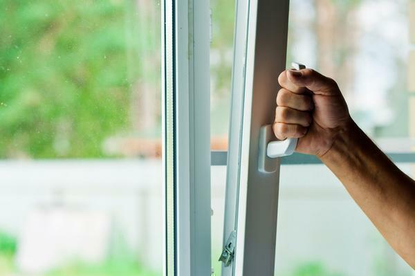 Dersom vinduene er ofte svette, så kanskje de er for gamle, og deres integritet blir kompromittert