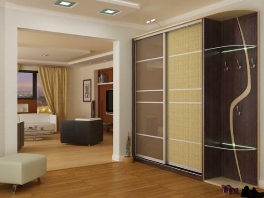 Naredite hodnik praktična in udobna lahko uporabite lepo garderobo