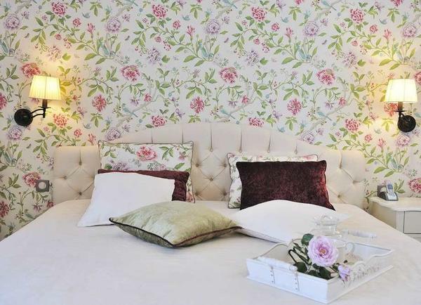 Wallpaper in the style of country will give the room a unique color, make it an extraordinary and original