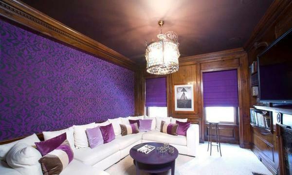 Purple wallpapers perfectly combined with white furniture or light color of the floor
