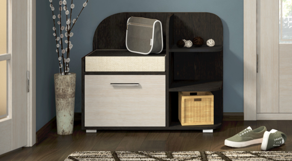Stand-armário pode armazenar itens domésticos como no interior( em caixas) e em cima das prateleiras