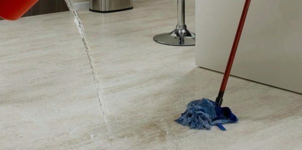 If you want to extensively wash the floors, the version with plastic coating fits perfectly!