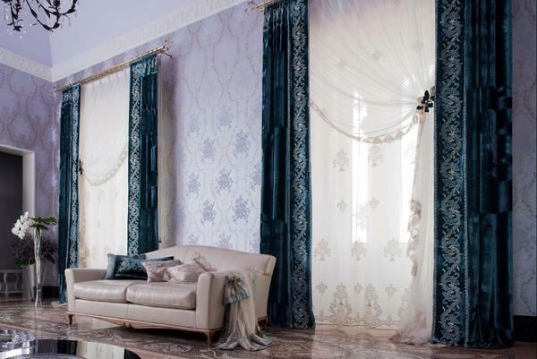 When buying Italian curtains, ask the seller for a certificate confirming their quality