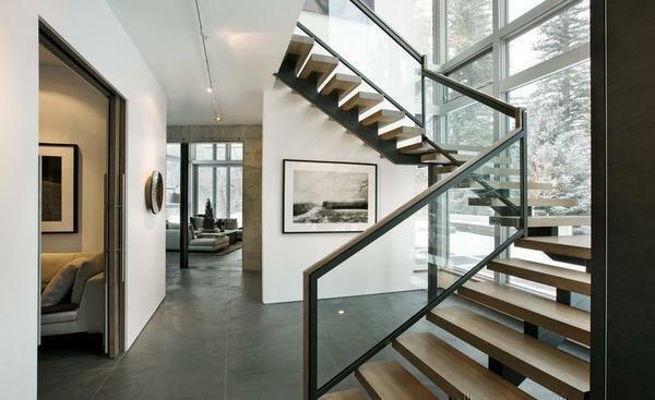 Exquisite Holztreppe Design nicht nur schmücken, sondern auch zu einem hellen Akzente im Innenraum