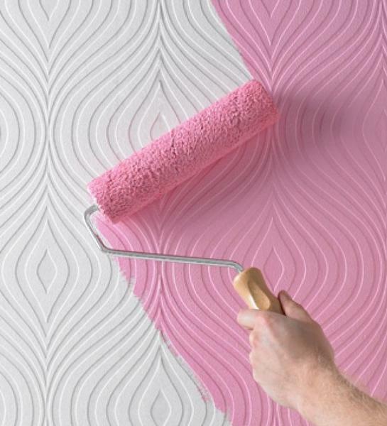 Paintable papel de parede irá ajudá-lo muito bem e com moderação para decorar o seu interior