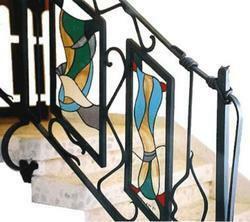 Using balusters of unusual shape, you can make a real interior decoration from an ordinary staircase