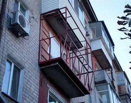 Preseljenje je instalacija prelijevanje balkon staklo okvir ploča