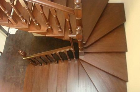 Drehen Treppe ist in der Lage jedes Heim zu dekorieren und machen es mehr funktionelle