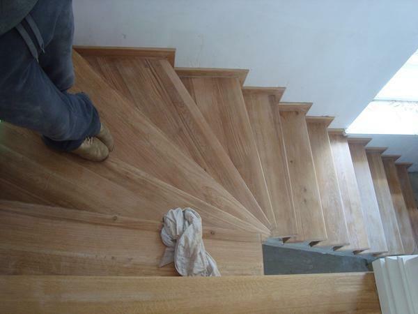 Laminate is an excellent material for finishing stairs due to good aesthetic qualities and long life