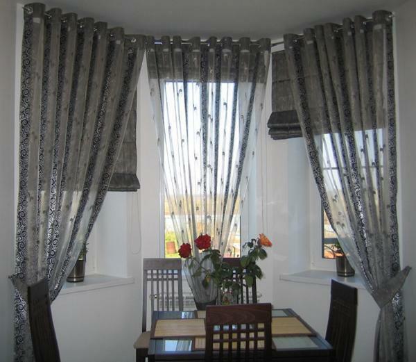 Tulle for the living room: eyelets and photos, beautiful lambrequin and mesh in the interior, curtains in a modern style