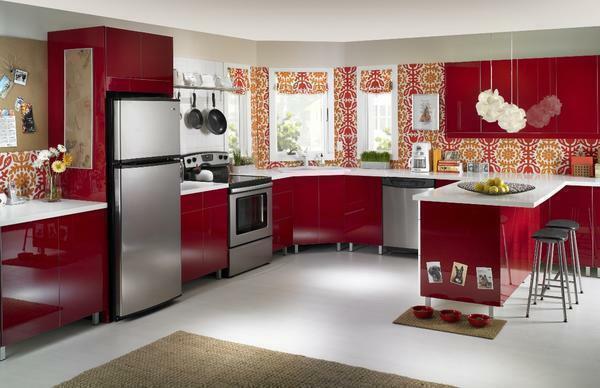 Wallpaper in the kitchen photo design: for a small interior, pasting walls