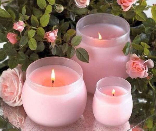 Stress, panic? Aromas of rose, geranium and lavender to help relax