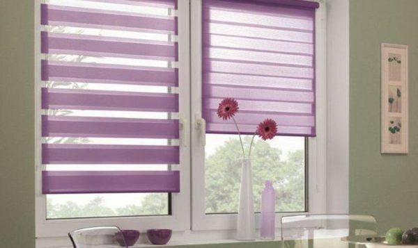 In the photo - roller blinds, you can deploy them to the desired length