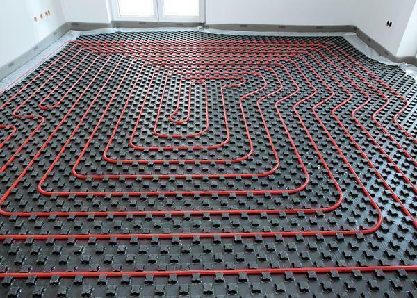 The water-heated floor has excellent operational characteristics