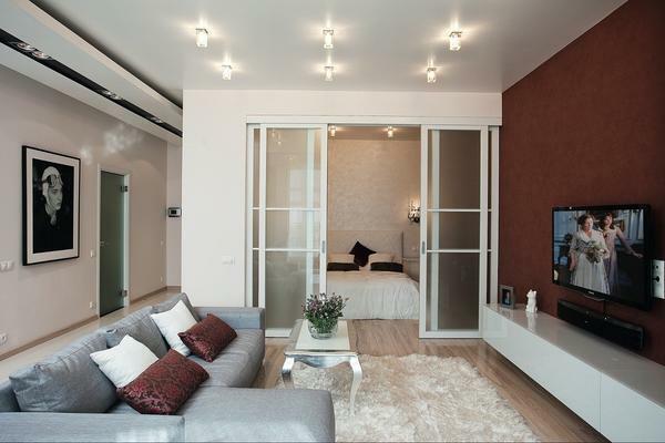 Chambre 17 m².m-chambre salon Photo: Conception et zonage, intérieur moderne combinée, chambre rectangulaire