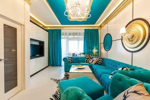 Turquoise curtains can be selected for the living room, which is decorated in bright colors