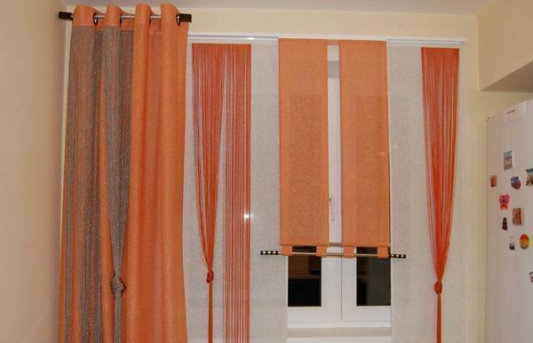cortinas japonesas na cozinha deve estar em harmonia com top e outros móveis