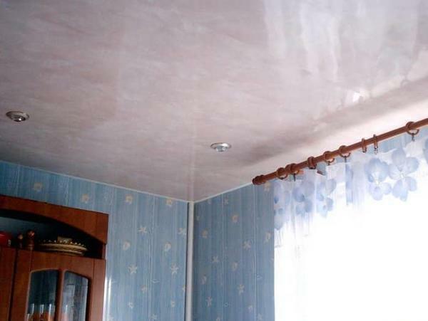 How to trim the ceiling with plastic panels with your own hands: installation and dismantling of PVC, photo and video design, how to make yourself