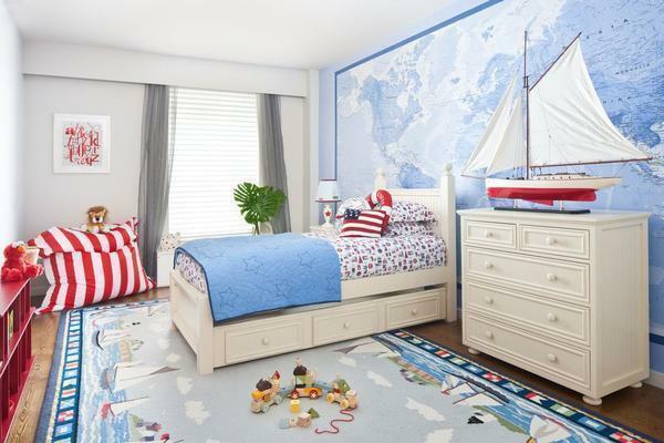 If the child is fond of ships, the best choice for him will be wallpapers of marine themes