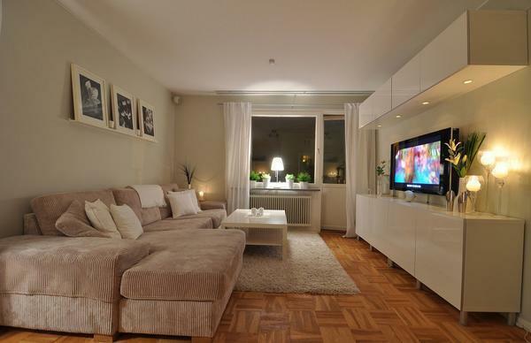 Beige color favorably influences the psychological state of a person, so it is great for a living room