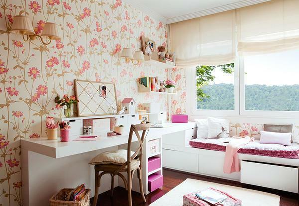 For a teenage girl to feel comfortable, her room should not be too childish wallpaper