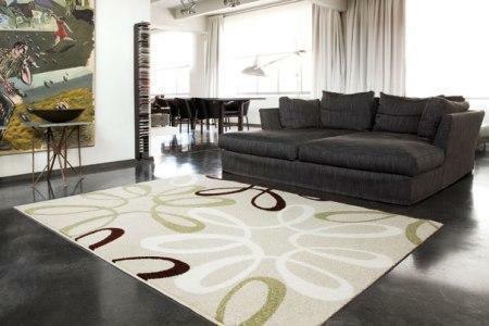 Správne vybraný koberec vytvorí jedinečnú atmosféru v hale