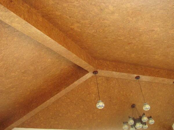 Cork sound insulation is not only characterized by high performance characteristics, but also does not require a finishing finish of the ceiling