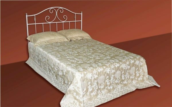 Beds with wrought iron headboards bedroom confer special charm, the model of "Perseus" is not an exception