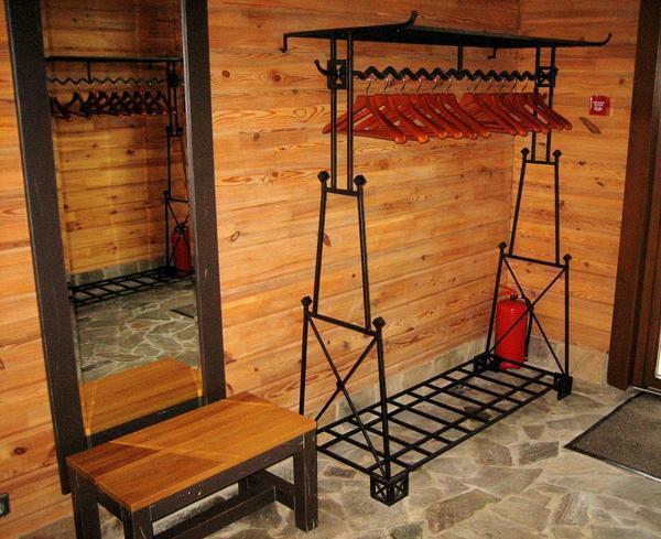 Forjado gancho de ferro combina harmoniosamente para o corredor, feita no estilo do país