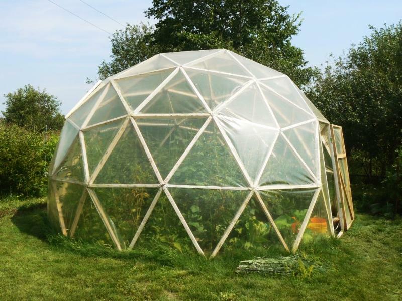 Dome rumah kaca: dengan tangan dan menggambar sebuah kubah bulat, perhitungan polikarbonat, belahan rumah kaca