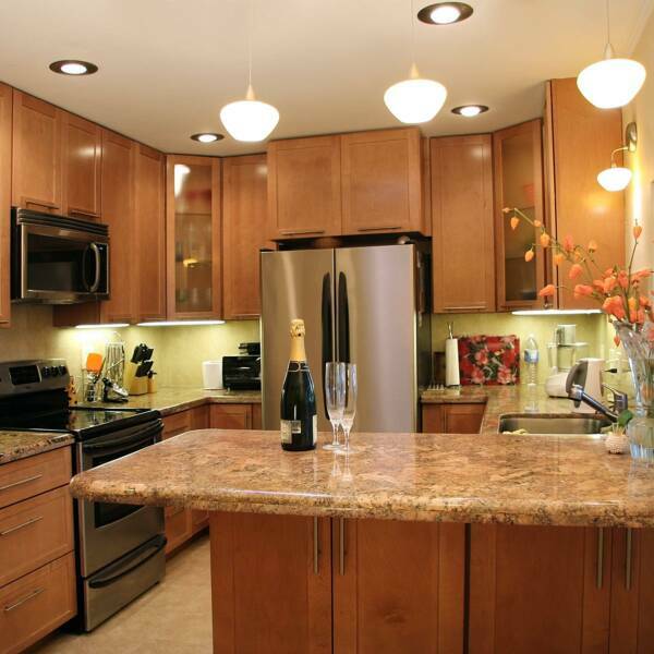 Design kuchyne 12 metrov: Upravený priestory od 13 do 24 metrov, opravy v kombinácii s obývacou izbou