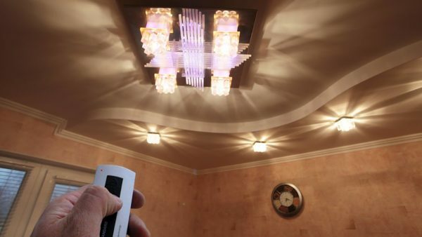 Modern "smart home" assumes the maximum lighting control convenience