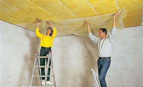 Properly executed vapor barrier of the ceiling will provide heat and comfort in the room for many years