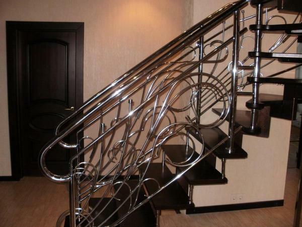 The advantages of steel handrails consist in reliability, strength and durability