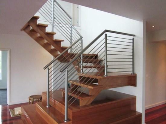 Make the staircase safe and comfortable with the help of a special fencing