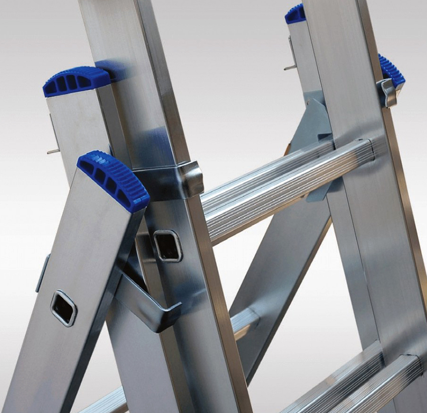 A escada de alumínio Elkop ALW 404 tem um custo acessível e alta qualidade de construção 