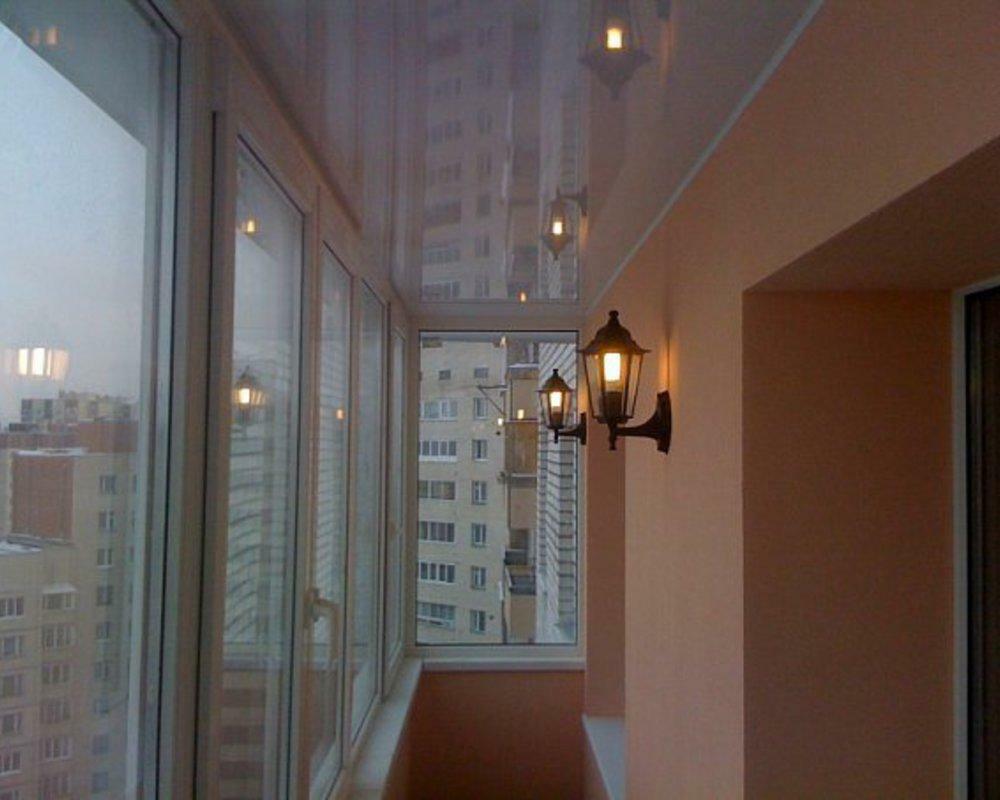 Strop balkona: lođa ukras, varijante ovjesa, foto kako to učiniti bolje