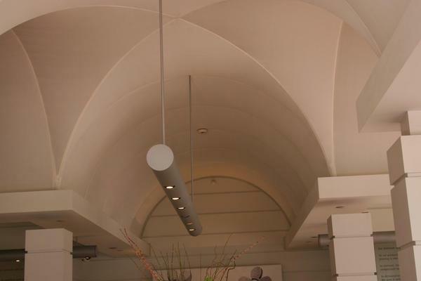 In combination with gypsum plasterboard, the stretch ceiling can be made in the form of any geometric shapes
