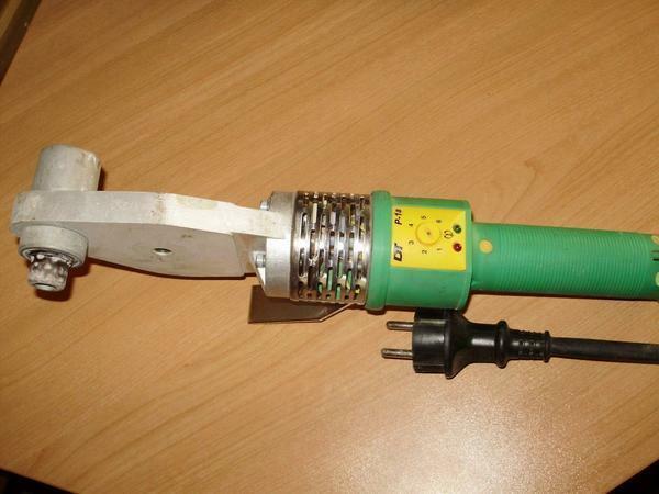 To make a soldering iron for pipes made of polypropylene, you should see a training video