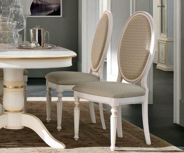 Meja dan kursi untuk ruang tamu: perabot di foto ruang, indah set, Karaganda makan set oval dari Shatura