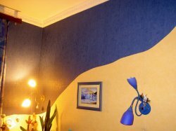 Ideas Wallpapering: original, interesting taping combined, satin coatings, how to do it yourself