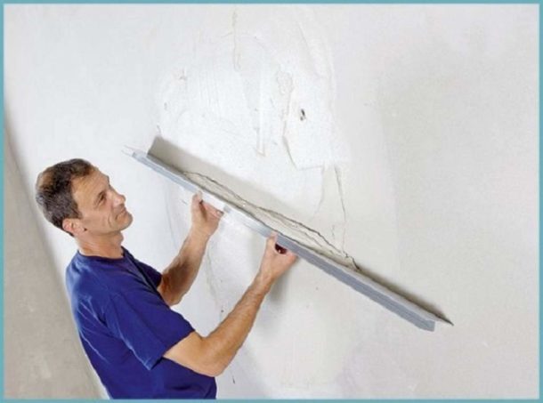 Do-it-yourself wall alignment: plastering, drywall, putty