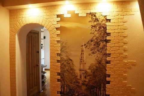 The joining of decorative stone with wallpaper will beautifully decorate your hallway