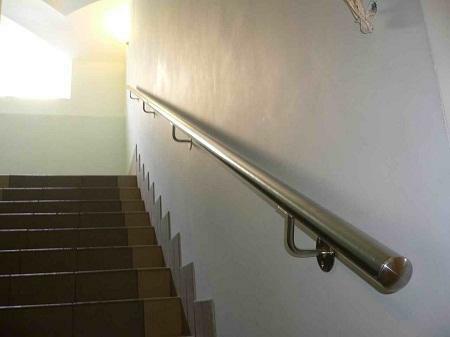 With the help of handrails it is possible to make the ladder safer