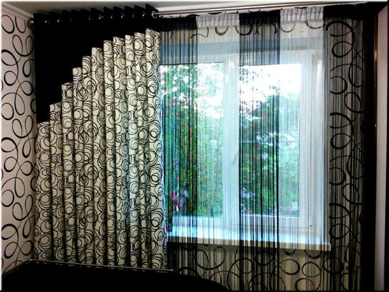 Curtains on the eyelets: photo of tulle on rings, curtains for the kitchen and living room at the same time, curtains in the bedroom